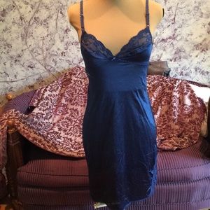 Vintage slip